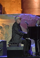 Baalback Festival Concert Bob James Quartet at Baalbeck Festival Lebanon